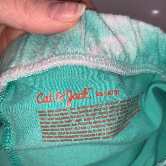 Green and white tye dye skirt with attached shorts - Picture 3 of 4